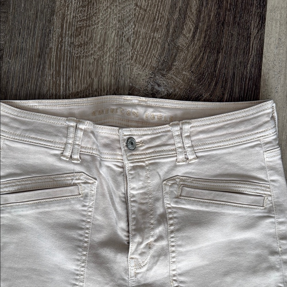 American Eagle Outfitters Cream Boot Cut Stretchy Jeans